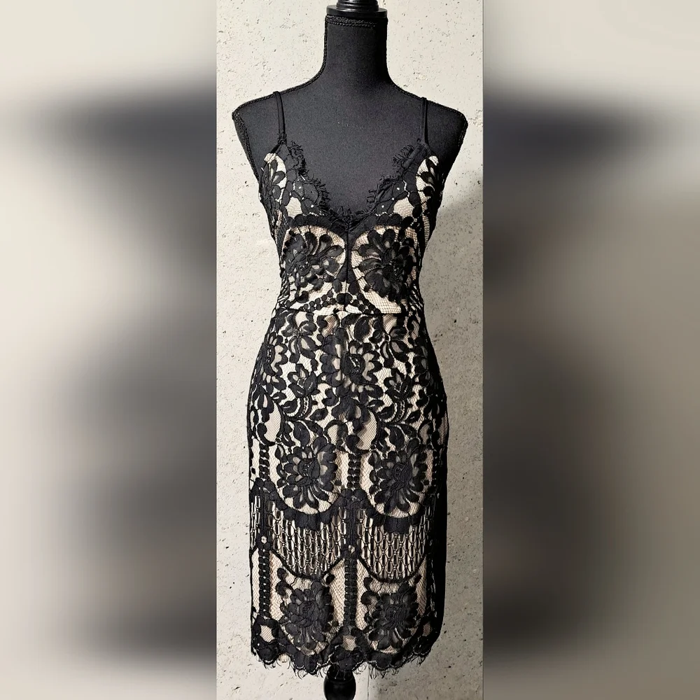 Sxz L Black Lace Dress by Eilly Bazar - Picture 1 of 9